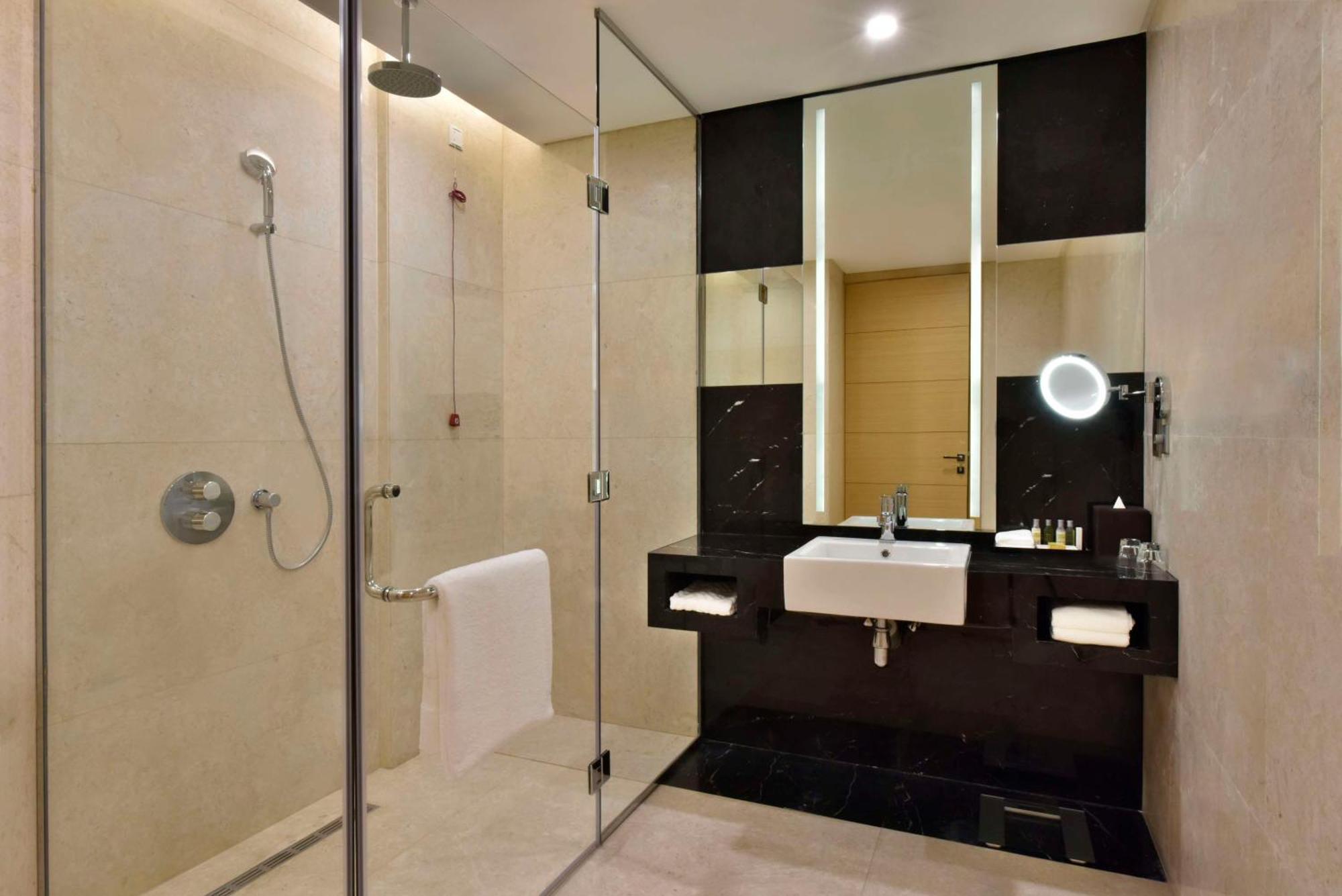 Hilton Bahrain 호텔 마나마 외부 사진